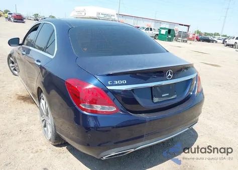 2018 Mercedes-Benz C 300 из США, поврежденный, VIN WDDWF4JBXJR348097